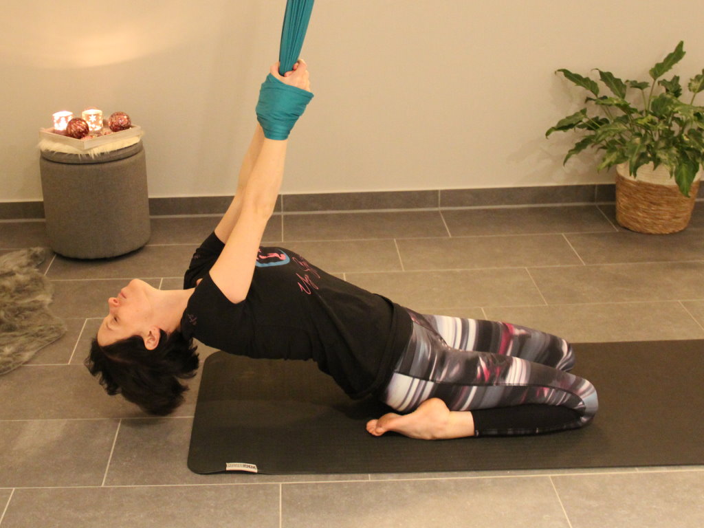 Aerial-Yoga